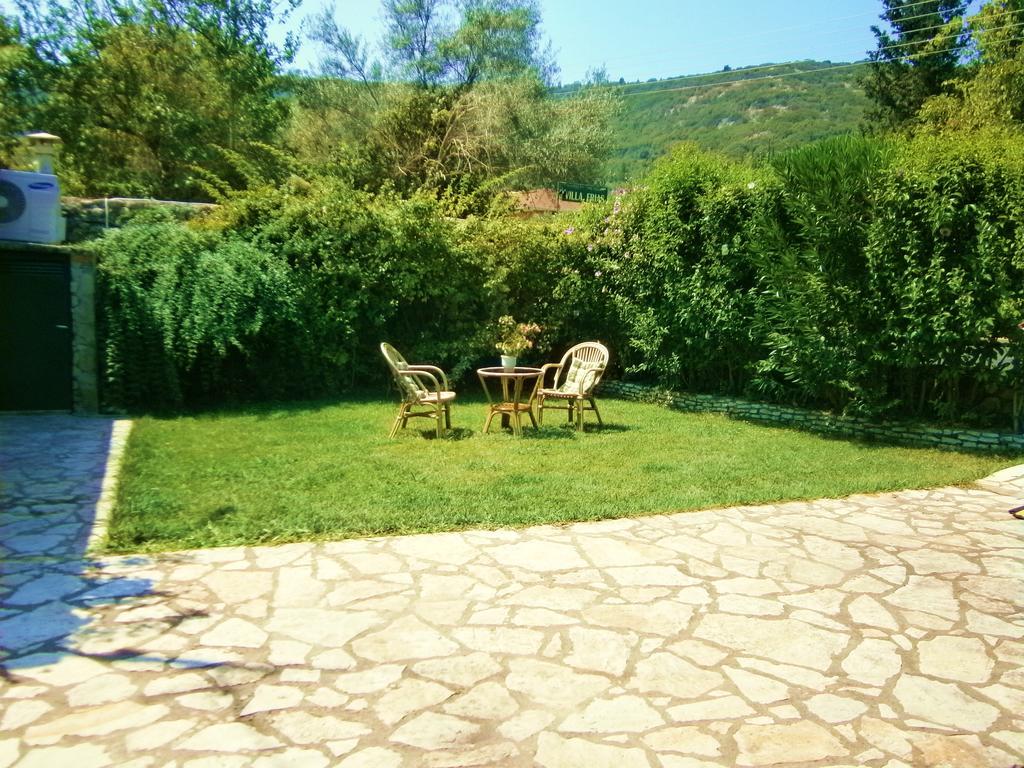 Villa Frias Asprogerakata Room photo