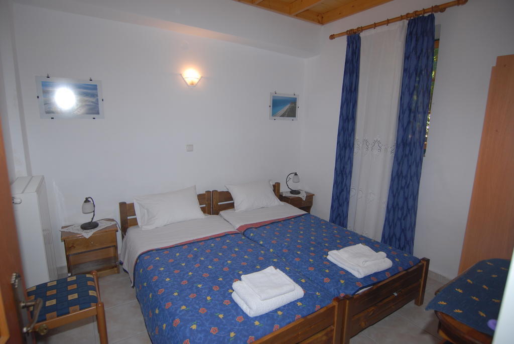 Villa Frias Asprogerakata Room photo